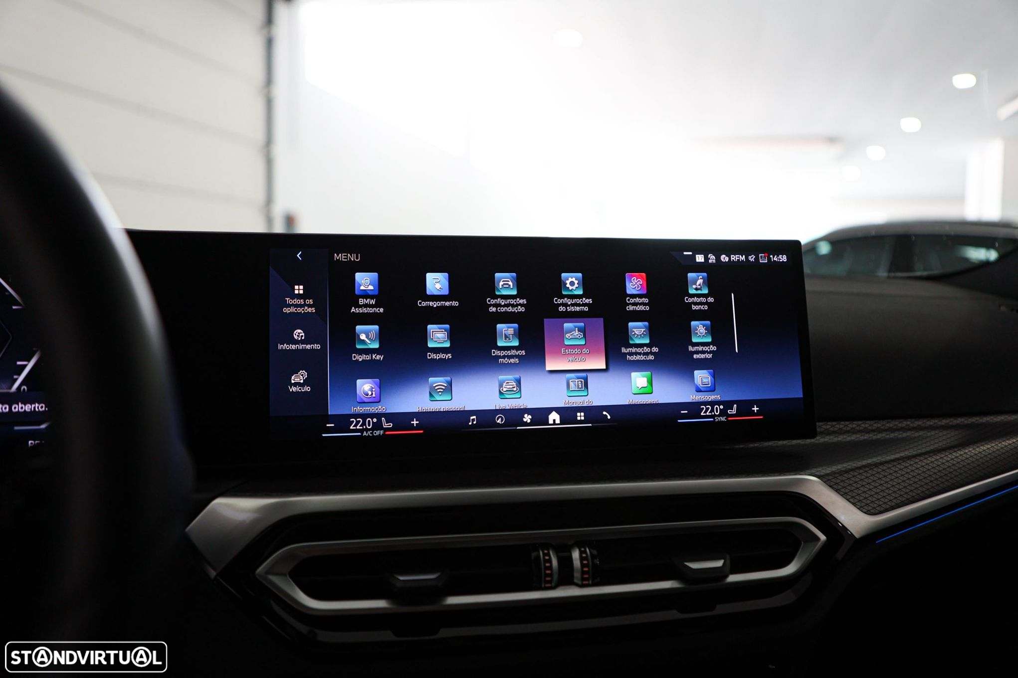 BMW i4 eDrive40 - 41