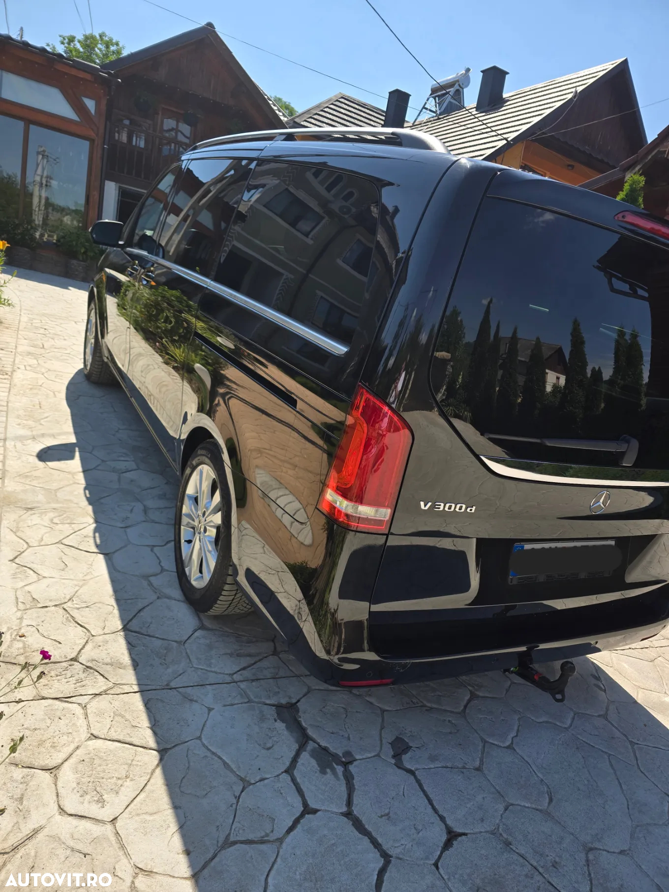 Mercedes-Benz V 300 d lang 4Matic 9G-TRONIC Avantgarde Edition 2020 - 16