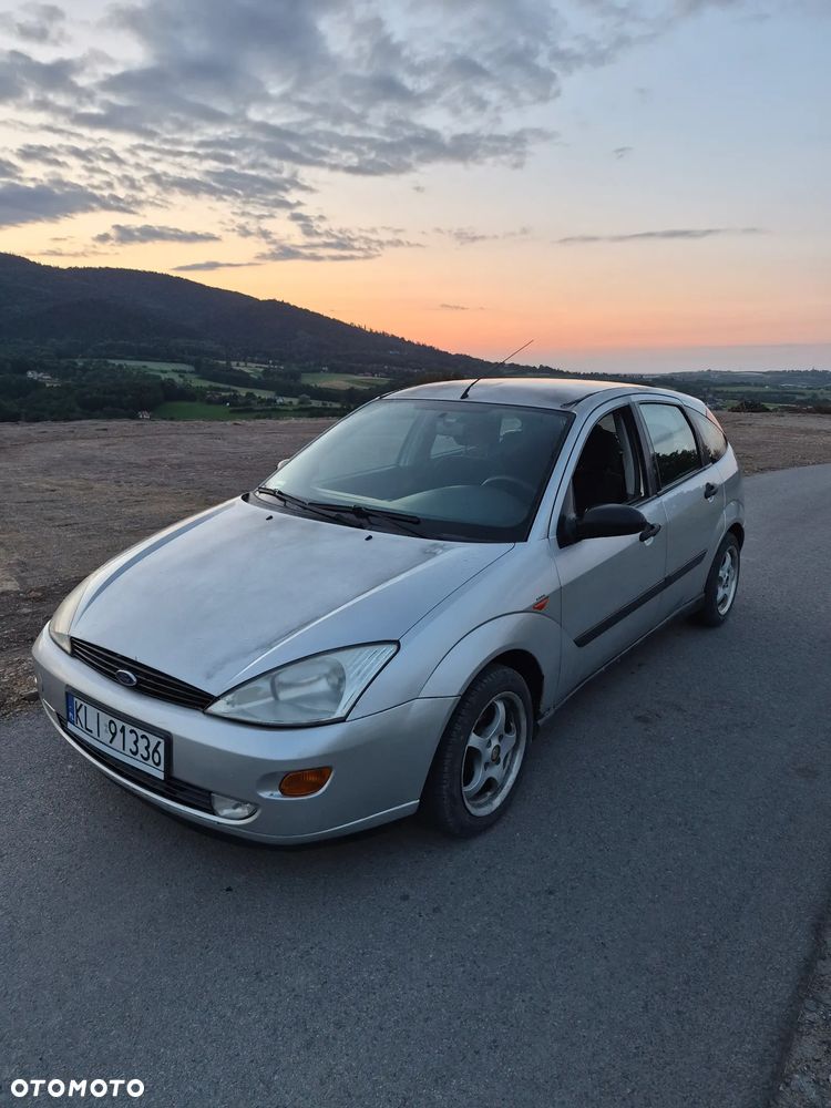 Ford Focus 1.6 Trend - 1
