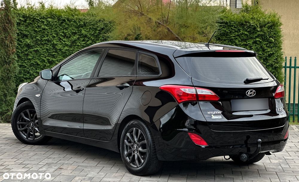 Hyundai i30 1.6 CRDI Fifa World Cup Edition - 15