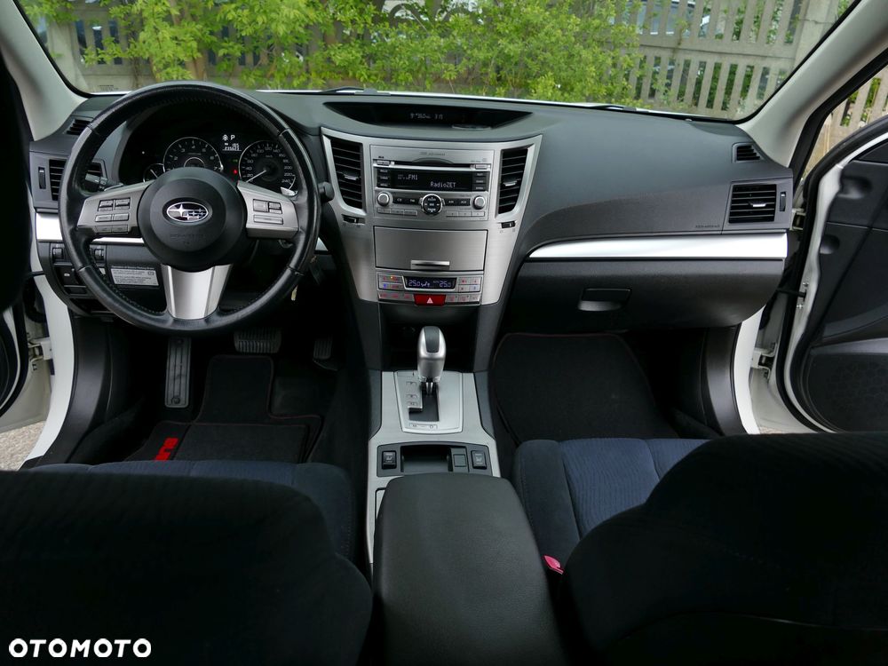 Subaru Outback 2.5i Lineartronic Active - 6