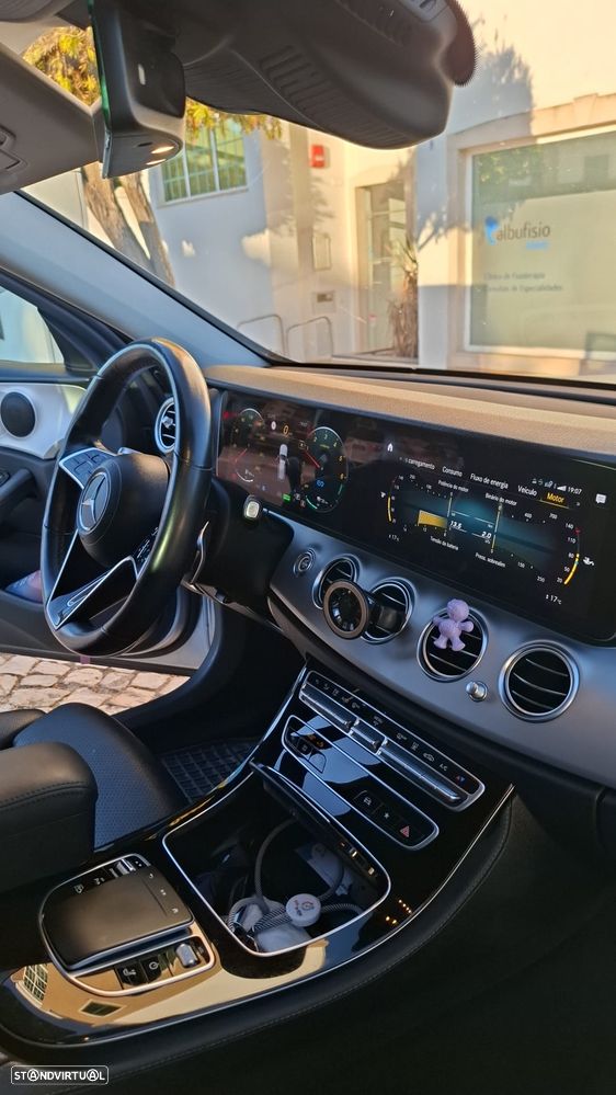 Mercedes-Benz E 300 - 5