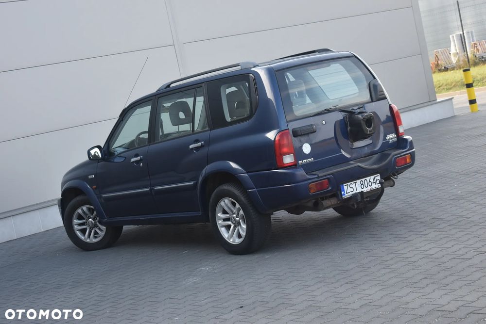 Suzuki Grand Vitara - 36