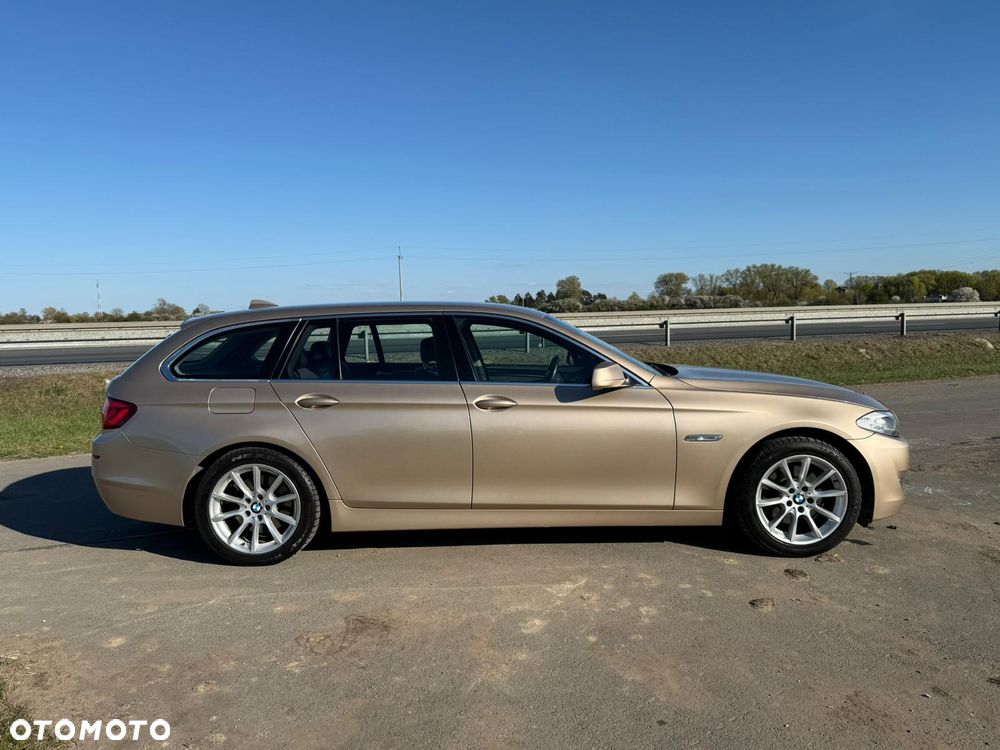 BMW Seria 5 520d - 5