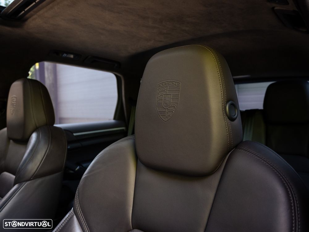 Porsche Cayenne S - 20