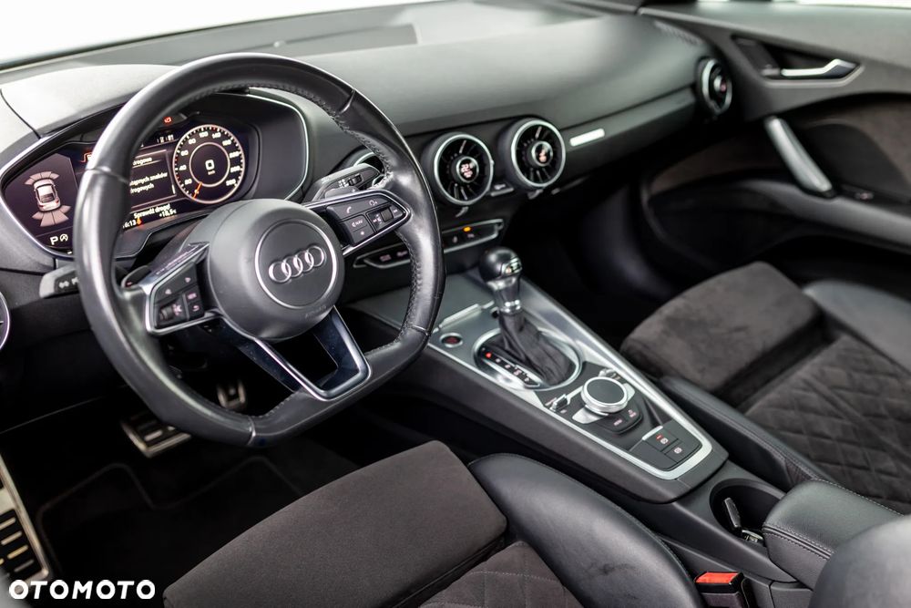 Audi TT Coupé - 23