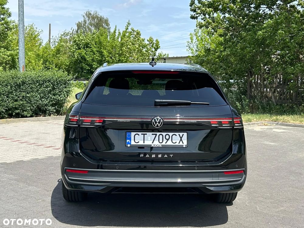 Volkswagen Passat - 9