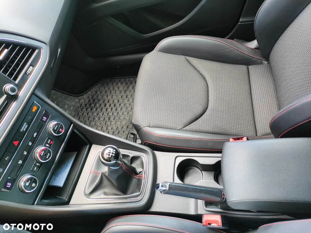 Seat Leon 2.0 TDI FR S&S - 9