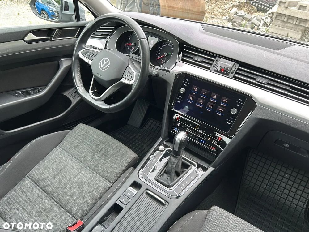 Volkswagen Passat 2.0 TSI Business DSG - 18