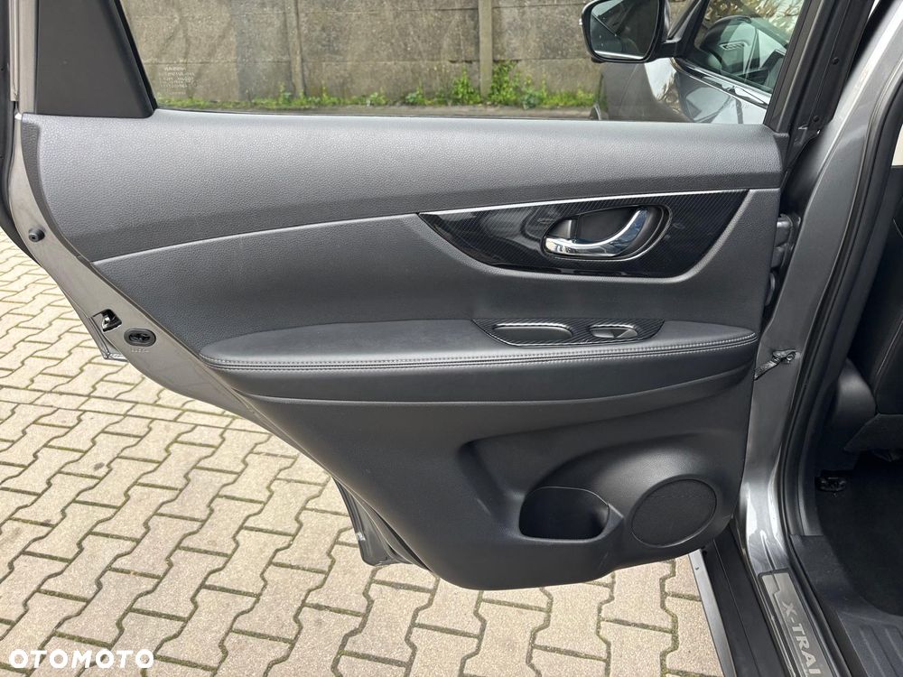 Nissan X-Trail 1.6 DCi Tekna Xtronic 2WD EU6 - 19