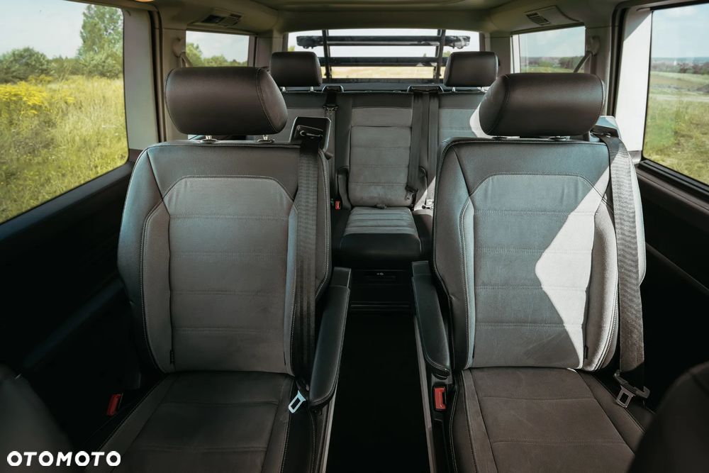 Volkswagen California - 11