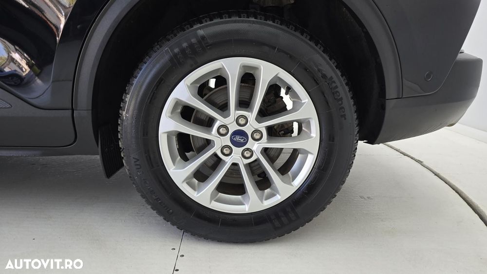 Ford Kuga - 23
