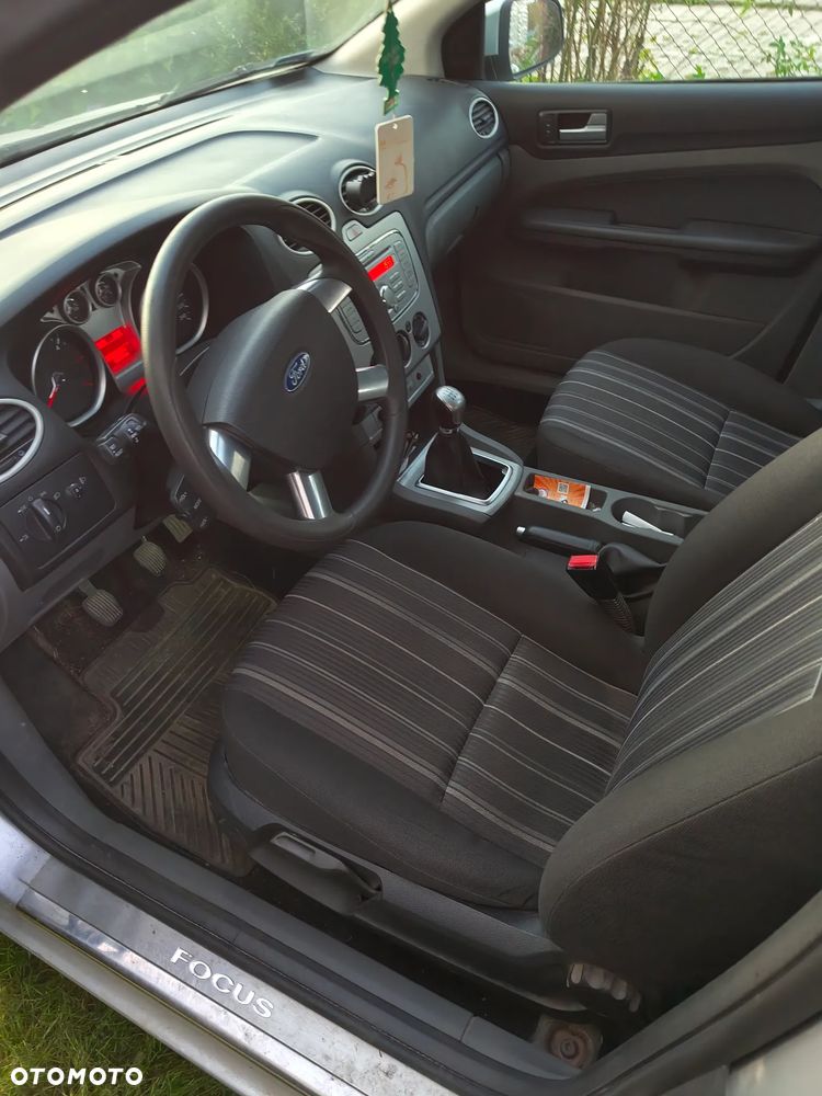 Ford Focus 1.8 TDCi Silver X - 12