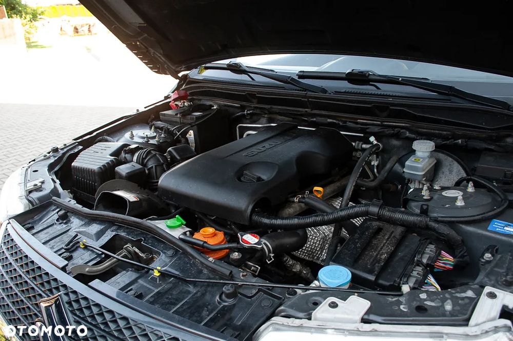 Suzuki Grand Vitara 2.4 Comfort - 21