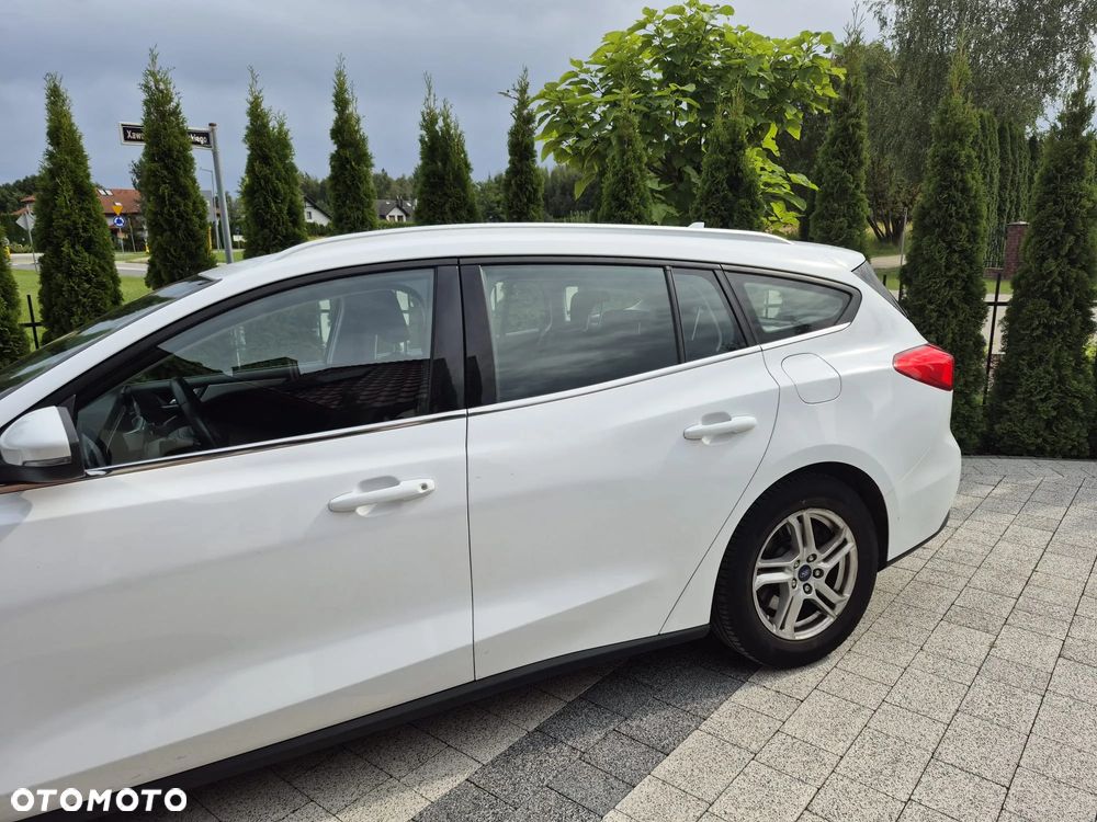 Ford Focus 1.0 EcoBoost Trend ASS - 20