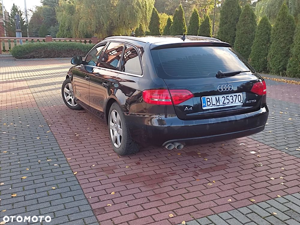 Audi A4 Avant - 6
