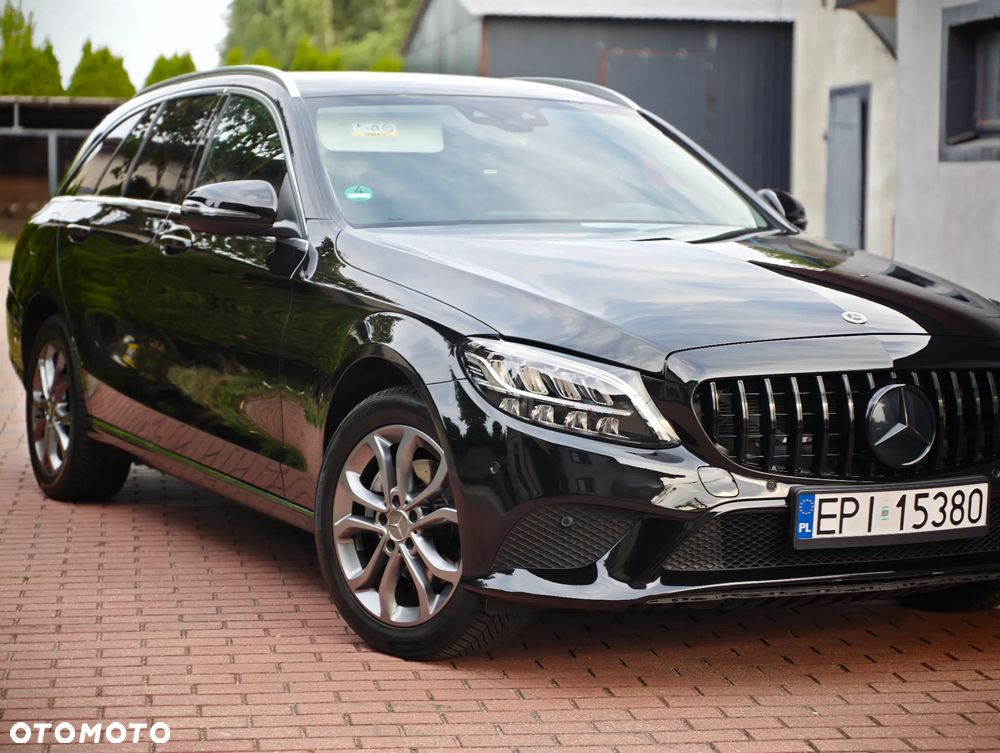 Mercedes-Benz Klasa C 220 d 9G-TRONIC - 14