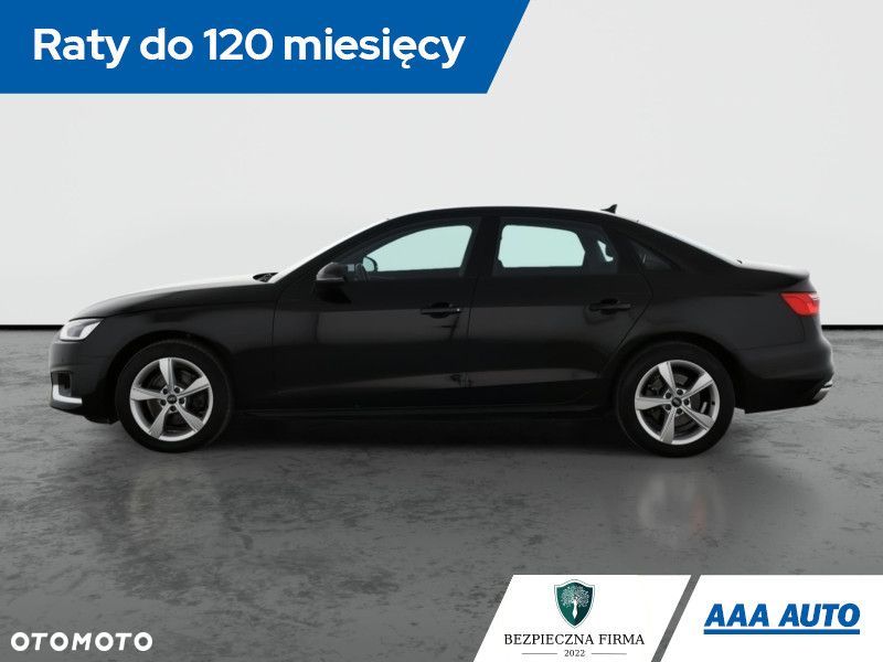 Audi A4 Limousine - 4