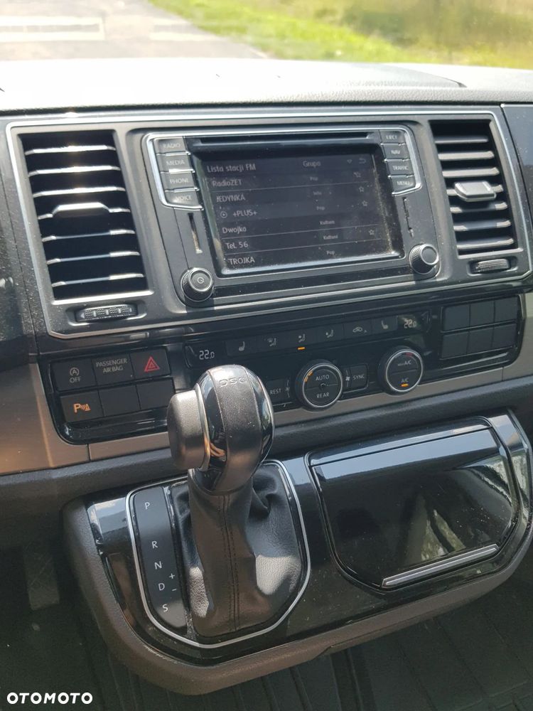 Volkswagen Multivan - 23