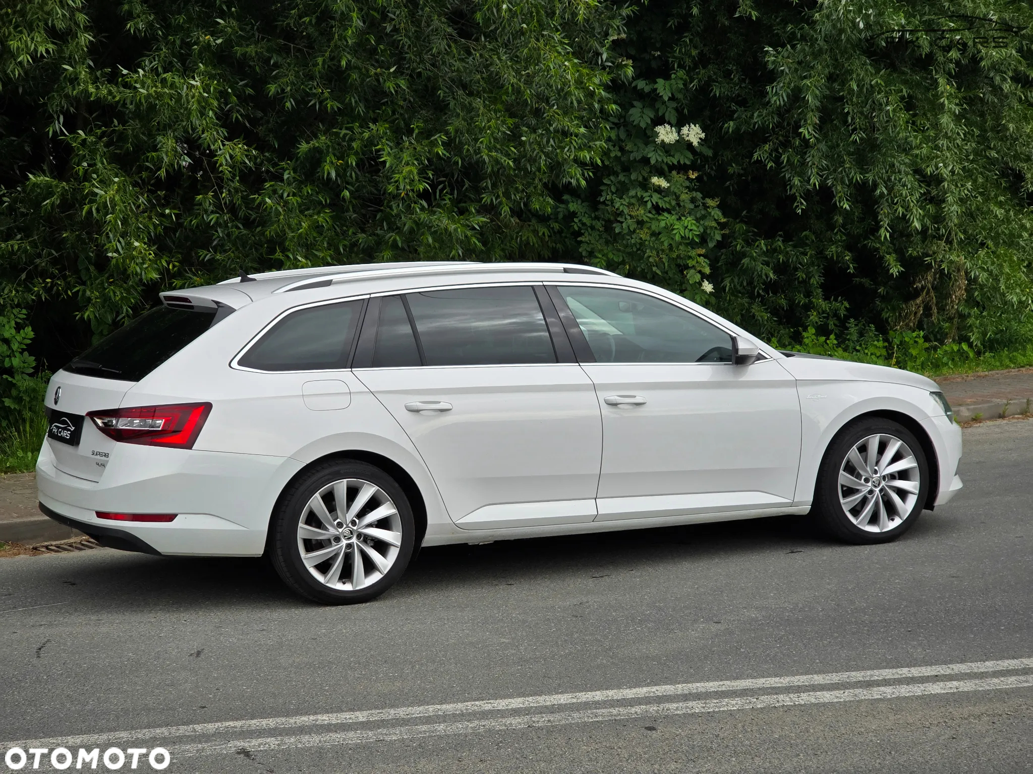Skoda Superb Combi 2.0 TDI 4x4 DSG L&K - 18