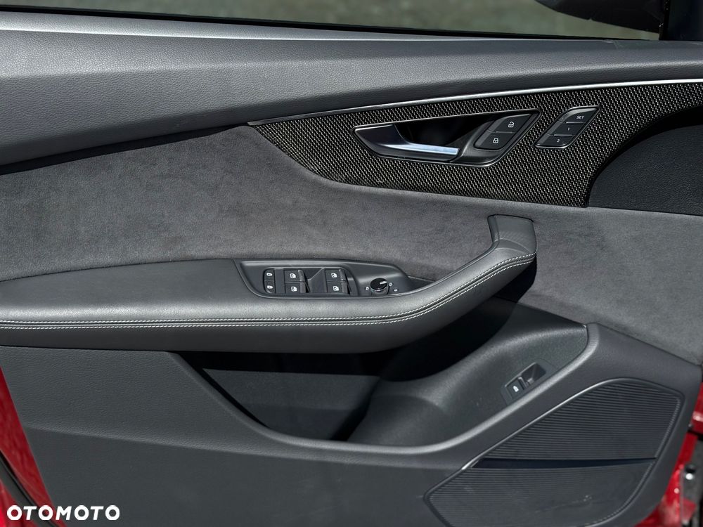 Audi SQ8 TFSI Quattro Tiptronic - 14