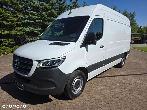 Mercedes-Benz SPRINTER 317 L2H2