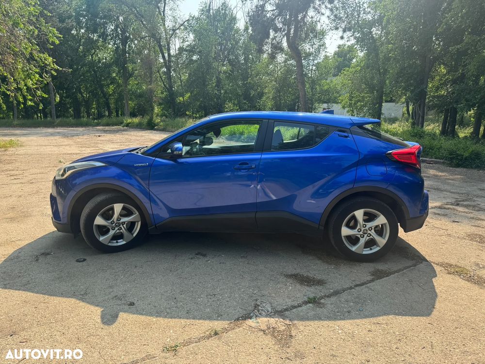 Toyota C-HR - 4