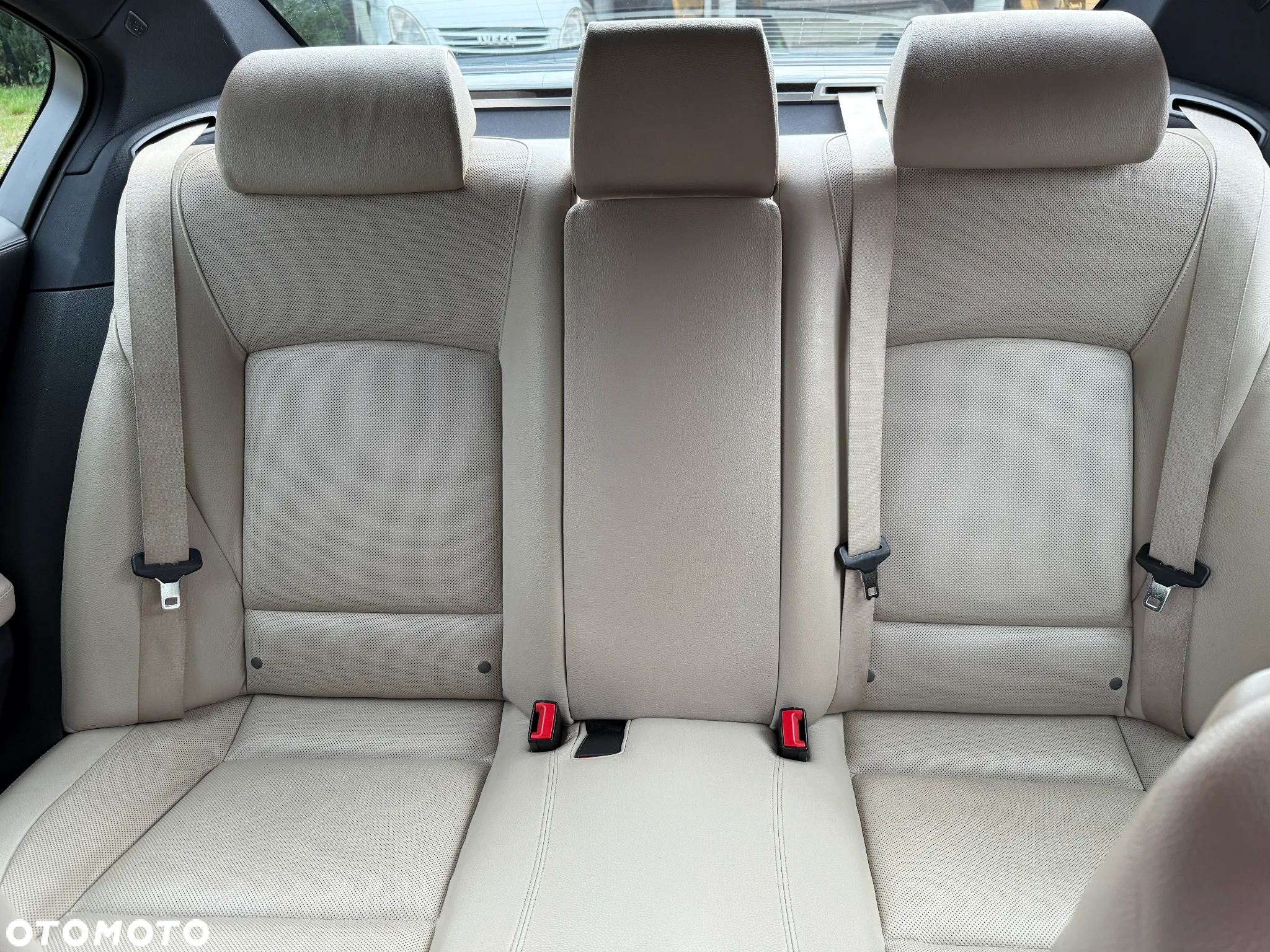 BMW Seria 7 740d xDrive - 14