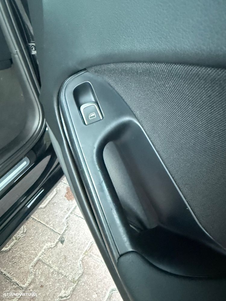 Audi A4 Avant 2.0 TDI - 14