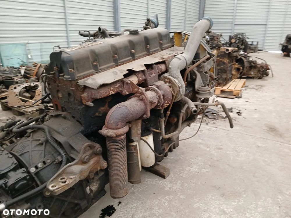 SILNIK RENAULT PREMIUM DCI 420 - 4