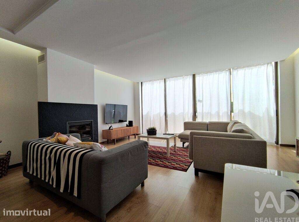 Casa / Villa T3 em Ferreiras de 201,00 m2 - Grande imagem: 4/29