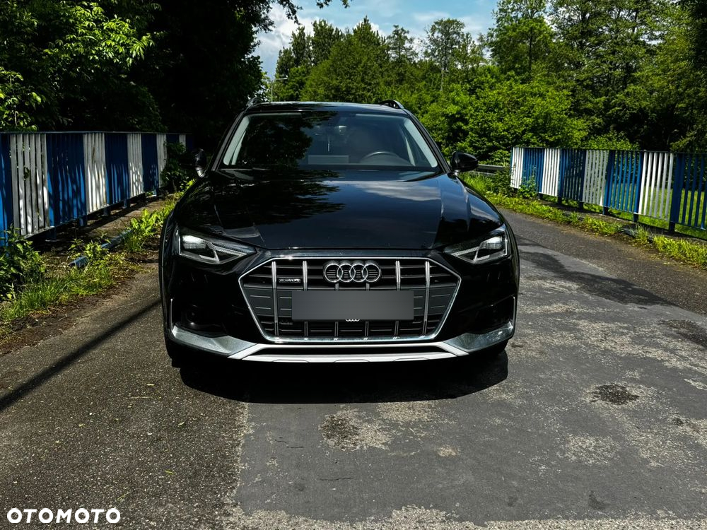 Audi A4 Allroad quattro 45 TFSI S tronic - 2