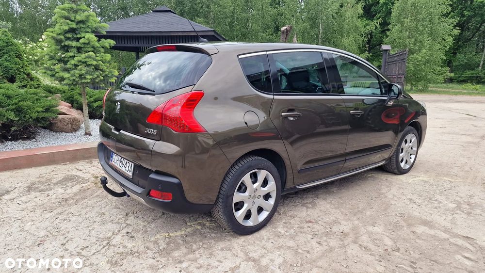 Peugeot 3008 2.0 HDi Premium - 2