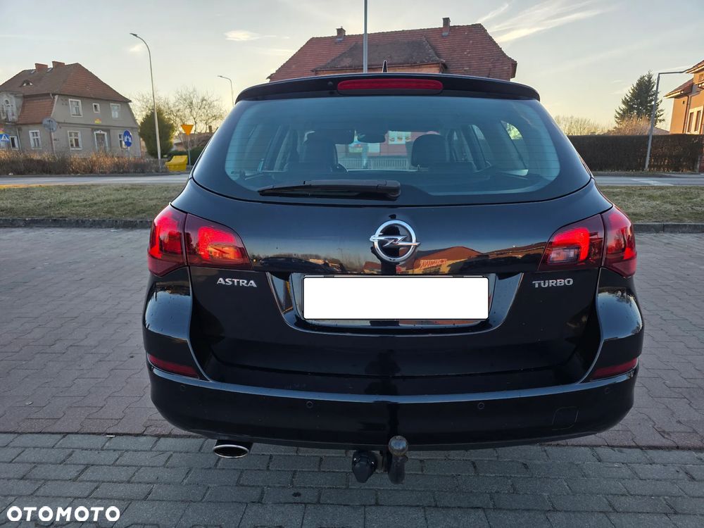Opel Astra 1.4 Turbo - 9