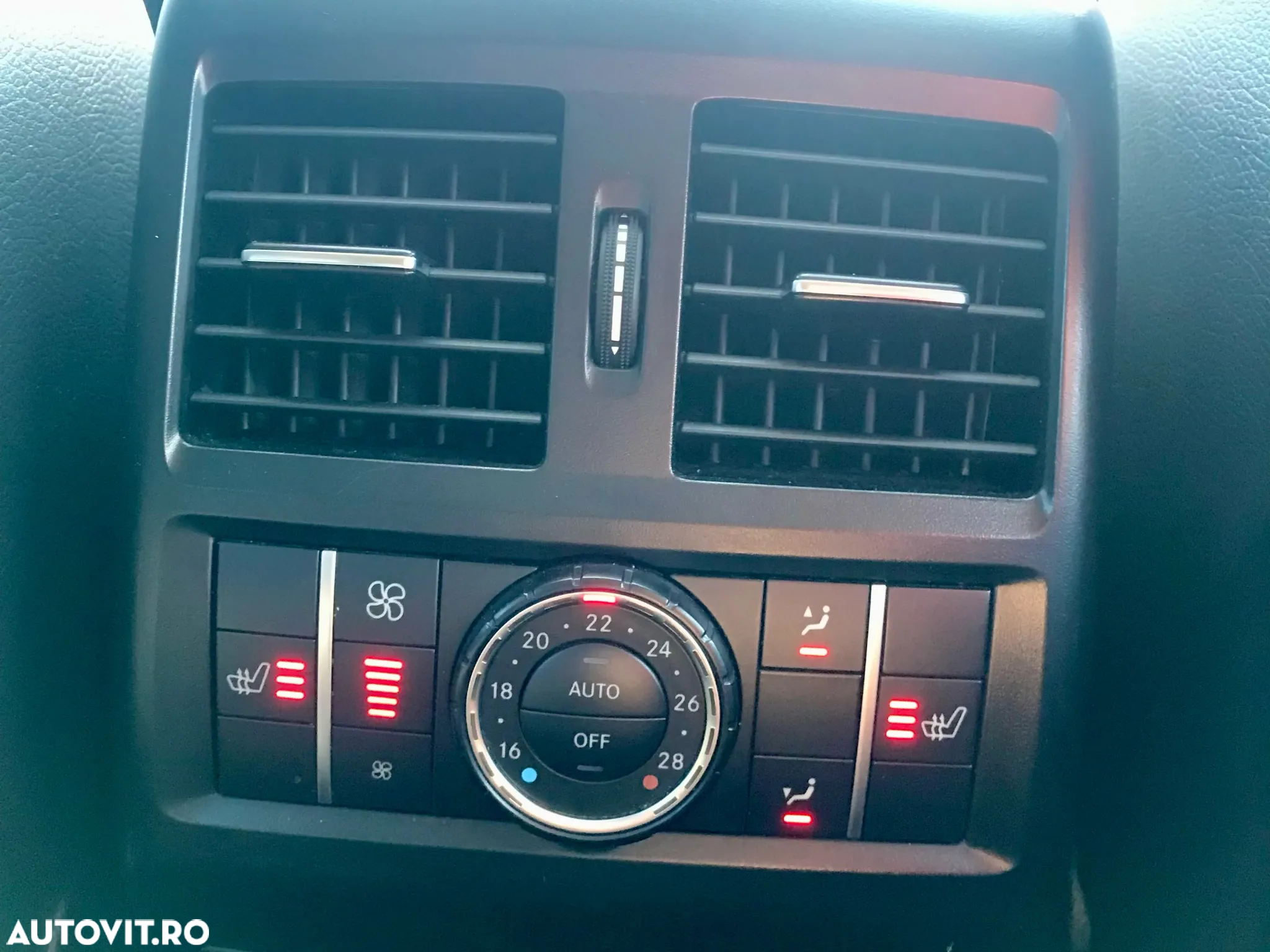Mercedes-Benz ML 350 BlueTEC 4MATIC 7G-TRONIC - 8