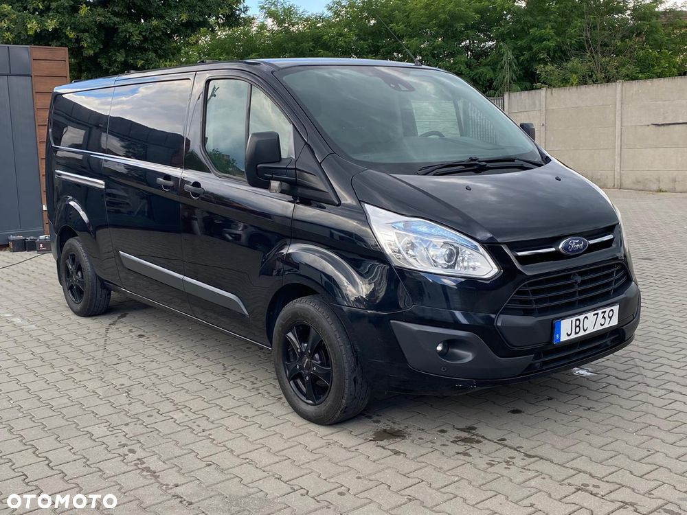 Ford TRANSIT CUSTOM - 3