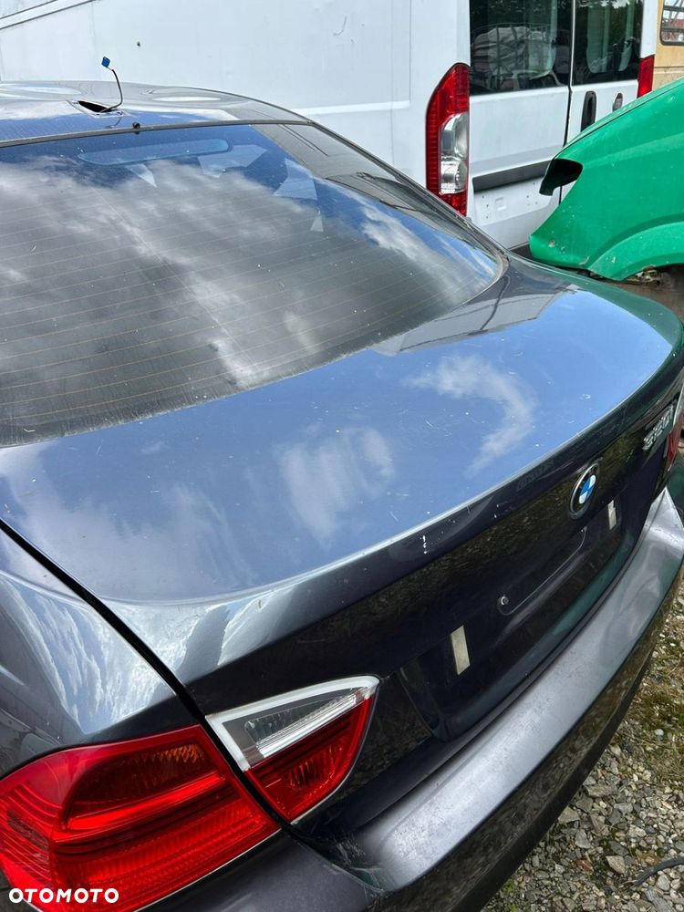 KLAPA BAGAŻNIKA BMW E90 KOLOR SPARKLING GRAPHITE A22 - 2