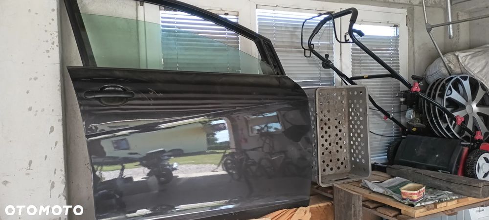 Drzwi prawe, przednie Seat Altea - 1