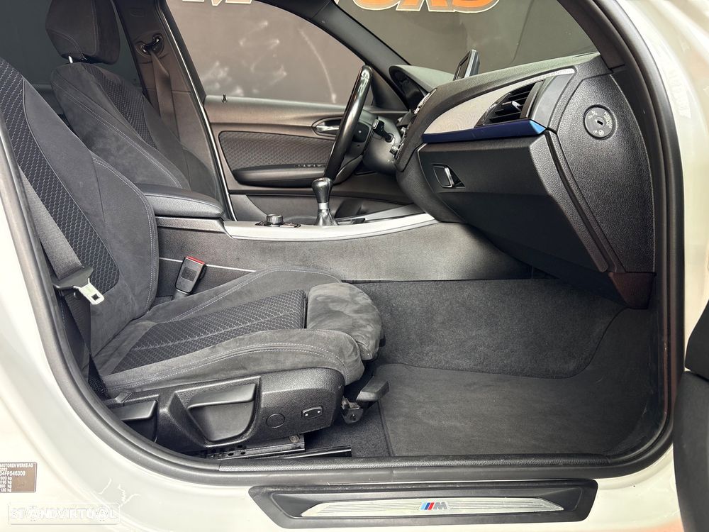 BMW 120 d Pack M - 41