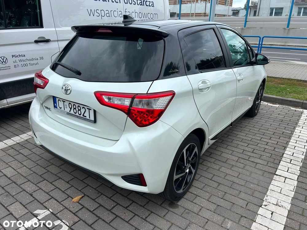 Toyota Yaris 1.5 Selection - 4