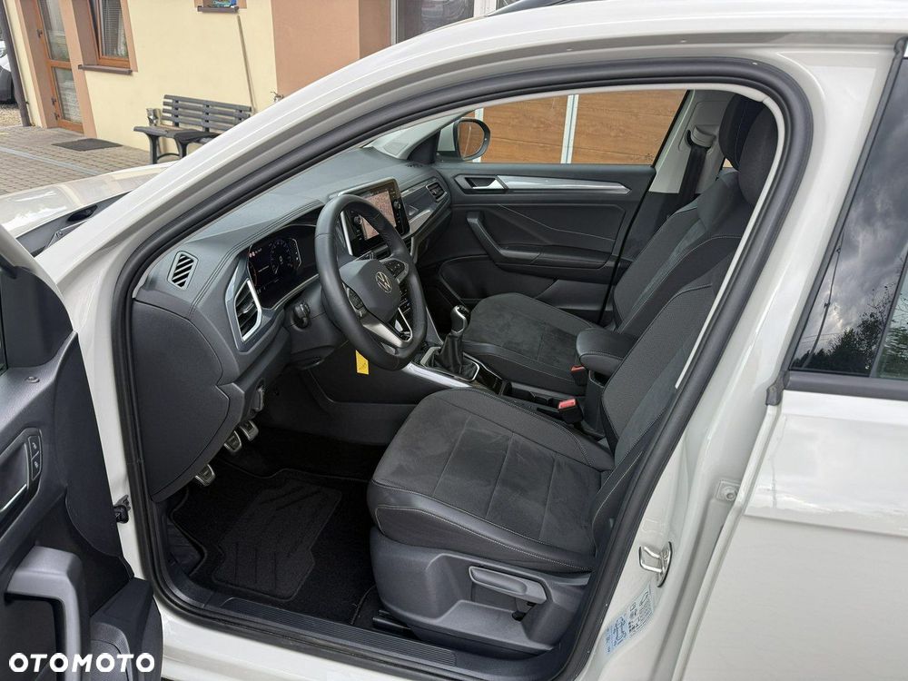 Volkswagen T-Roc 1.5 TSI Style - 23