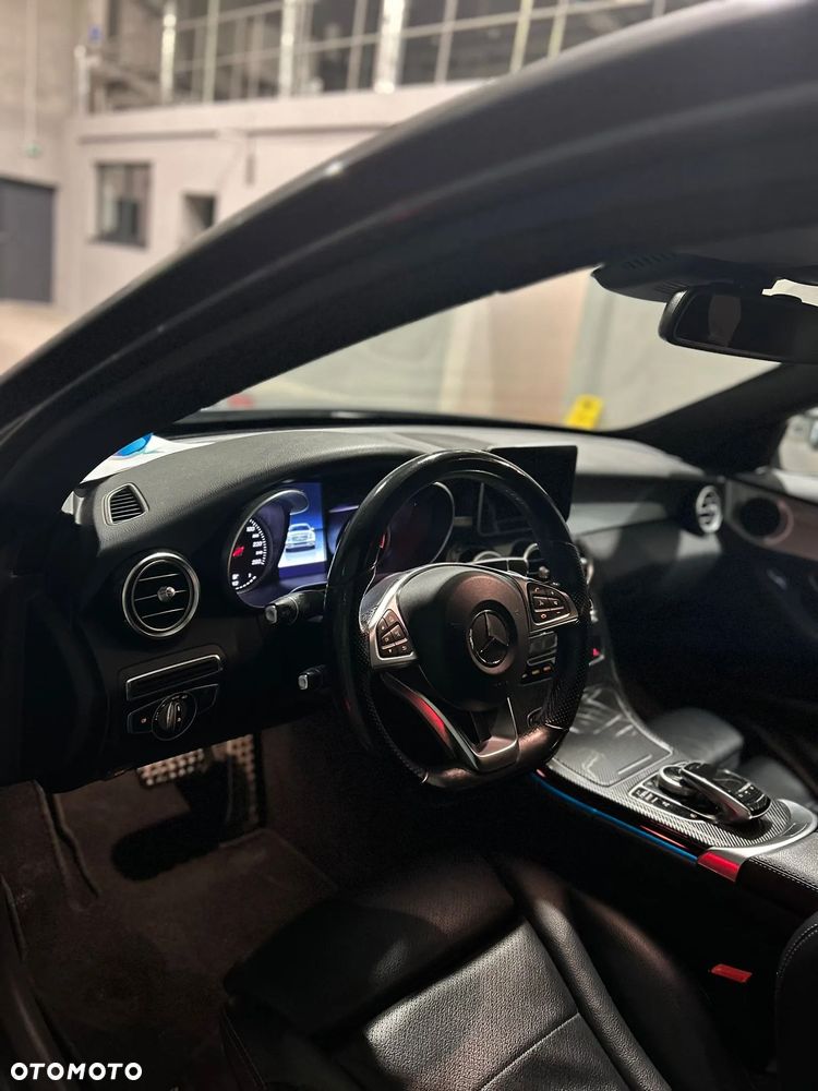 Mercedes-Benz Klasa C 180 7G-TRONIC AMG Line - 19