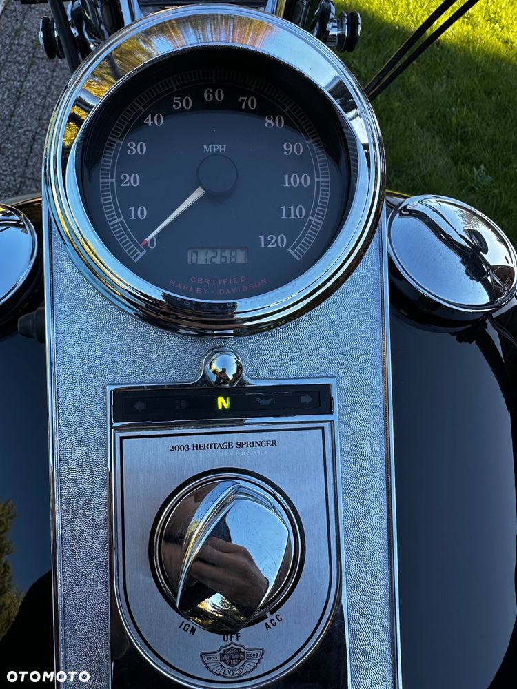 Harley-Davidson Softail Heritage Classic - 17