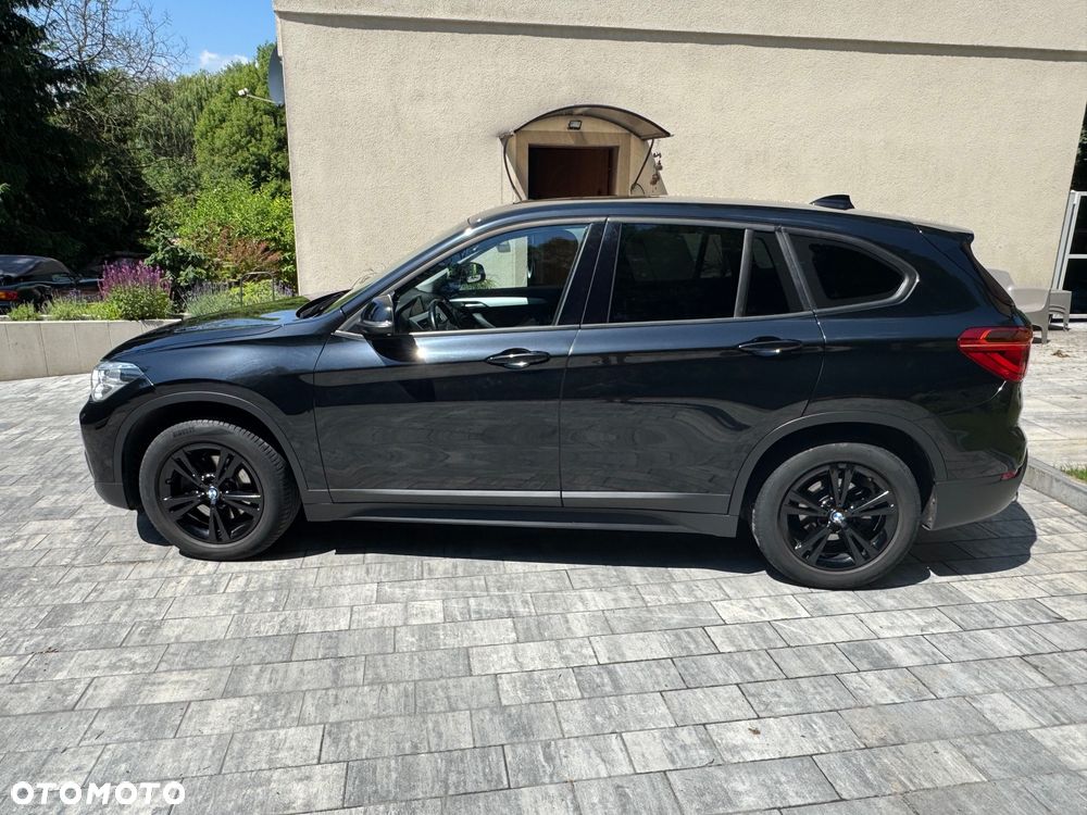 BMW X1 xDrive18d Sport - 6