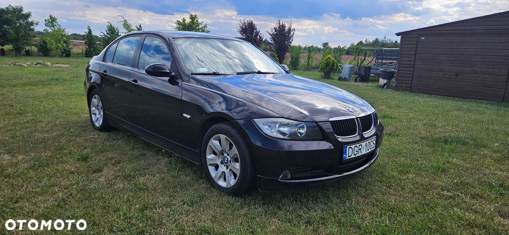 BMW Seria 3 320d - 1