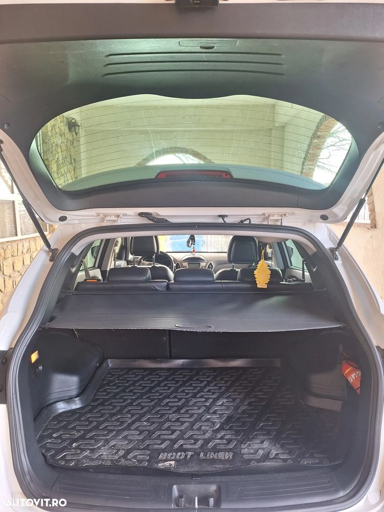 Hyundai ix35 2.0 MPI 4WD GLS Premium - 6