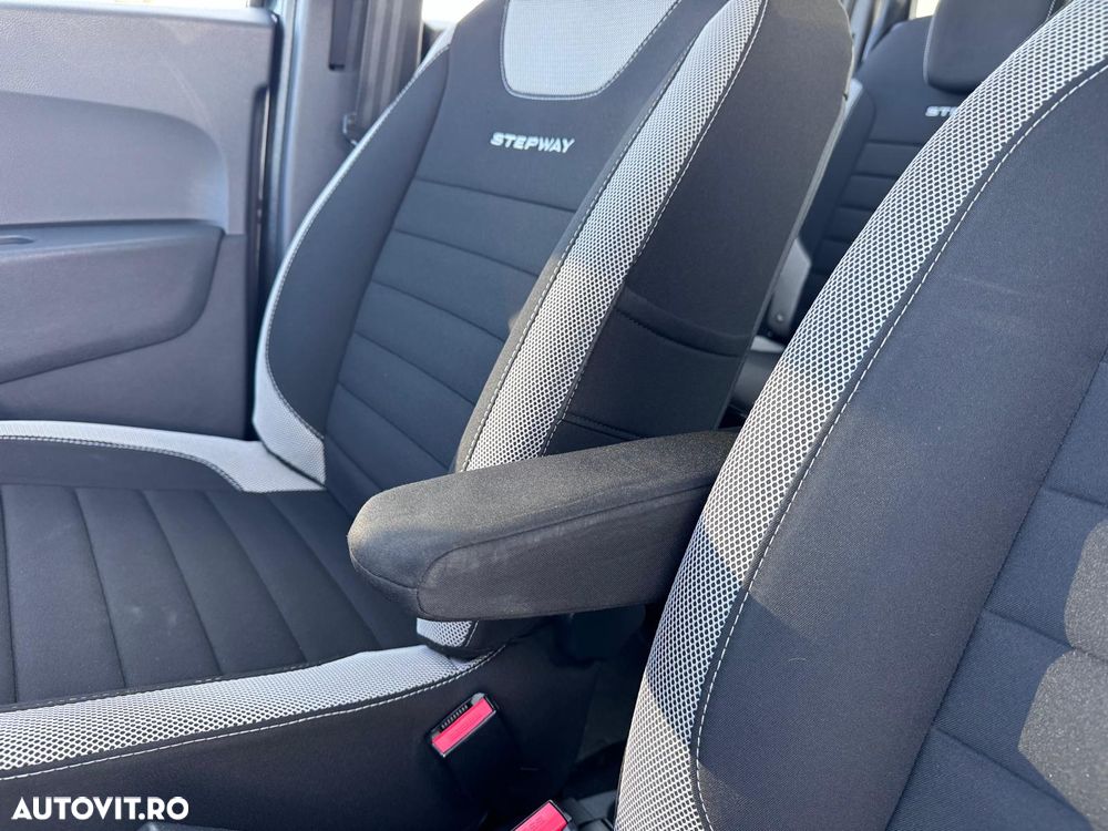 Dacia Lodgy 1.5 Blue dCi Stepway - 20