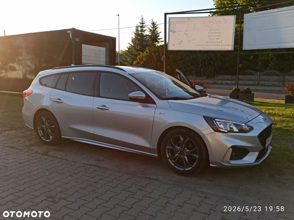 Ford Focus 1.5 EcoBlue STart-Stopp-System ST-LINE - 6