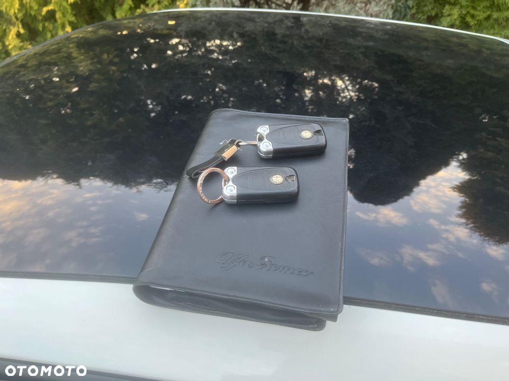 Alfa Romeo Brera 2.4 JTDM 20V DPF - 22