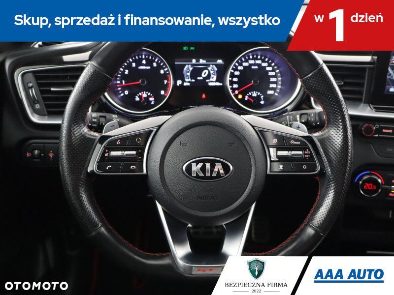 Kia ProCeed - 18
